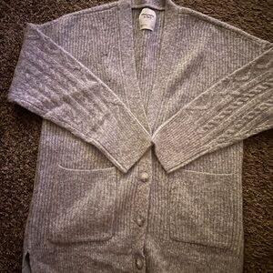 Abercrombie & Fitch Light Gray Women's Cardigan